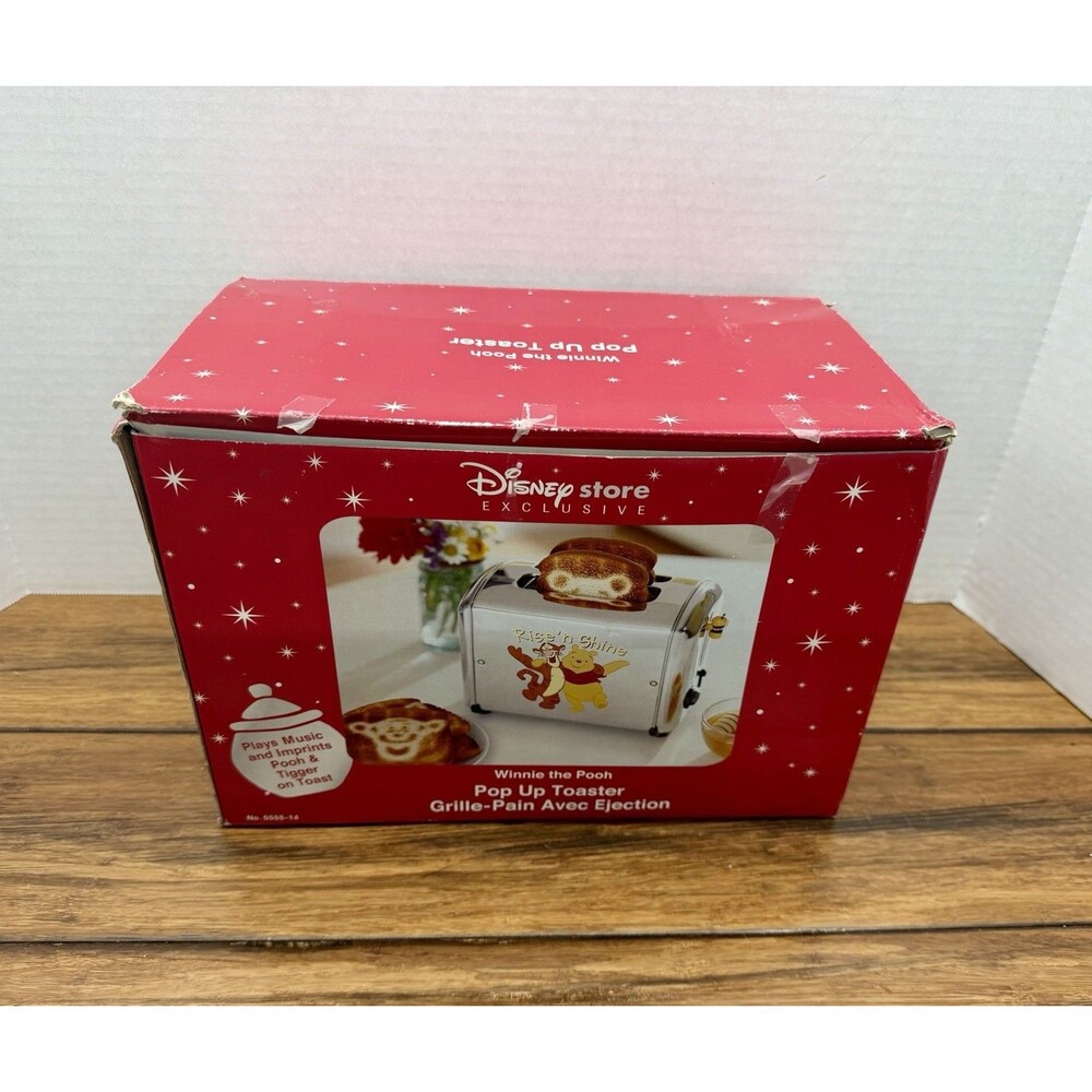 Vintage Disney Store Winnie the Pooh Pop Up Toaster Rise' N Shine VillaWareNew
